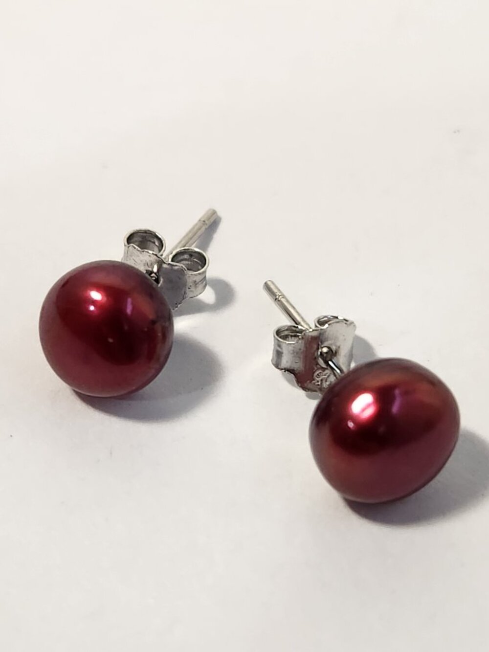 Vintage Natural Burgundy Merlot Freshwater Pearl 925 Stud Earrings 9mm NIB